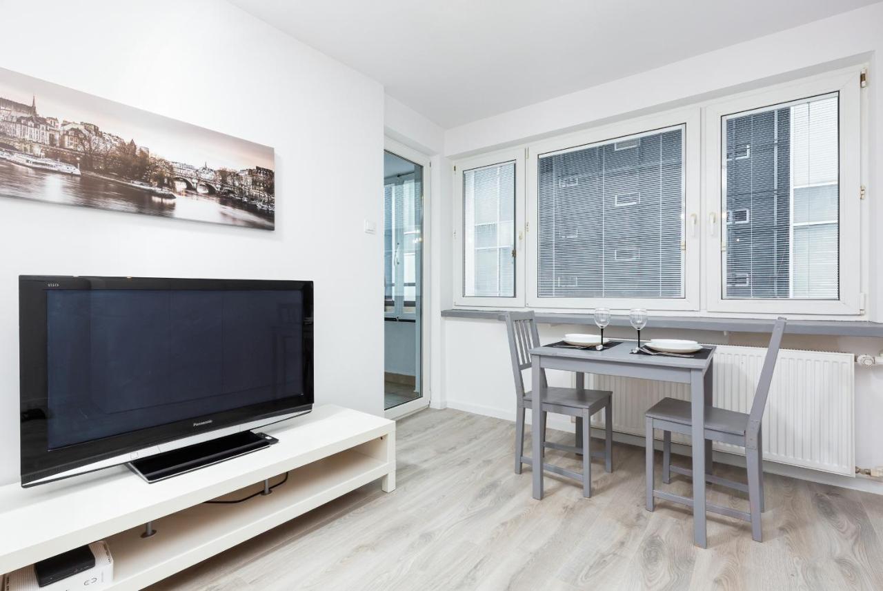 Studio City Center Zlota Street By Renters Varsovie Extérieur photo